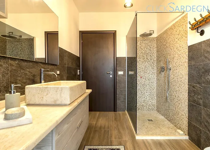 Flamingo Luxury With Exclusive Pool, Gym And * Альгеро