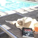וילה Flamingo Luxury With Exclusive Pool, Gym And