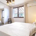 Flamingo Luxury With Exclusive Pool, Gym And *
