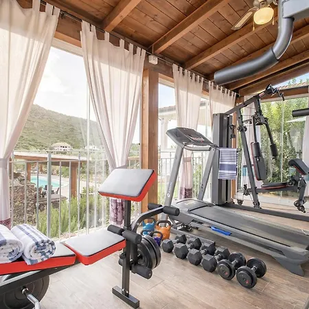 Flamingo Luxury With Exclusive Pool, Gym And ヴィラ *