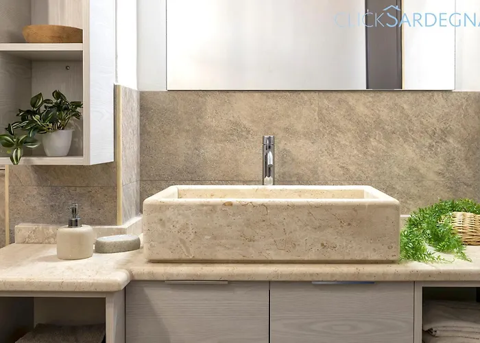 Flamingo Luxury With Exclusive Pool, Gym And