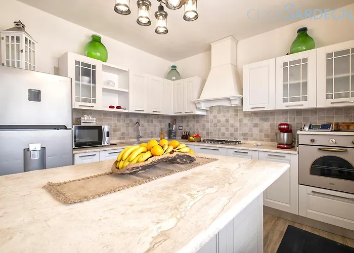 Flamingo Luxury With Exclusive Pool, Gym And *