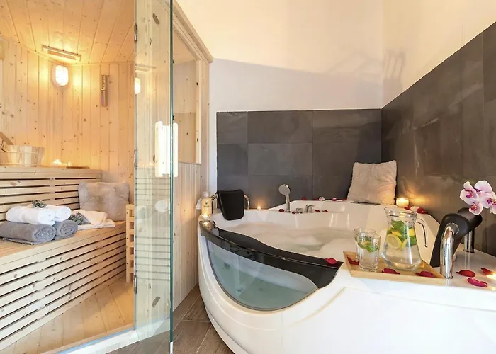 Flamingo Luxury With Exclusive Pool, Gym And 빌라 알게로