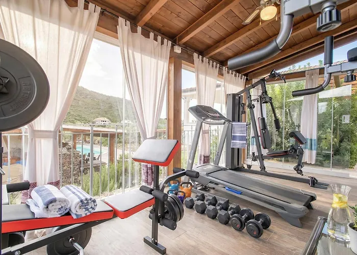 Flamingo Luxury With Exclusive Pool, Gym And 빌라 *