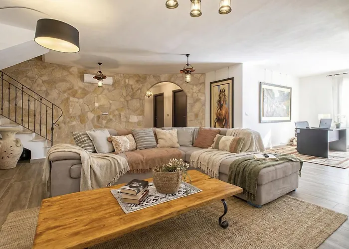 Flamingo Luxury With Exclusive Pool, Gym And Villa Alghero