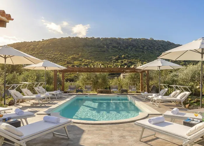 Flamingo Luxury With Exclusive Pool, Gym And * 알게로