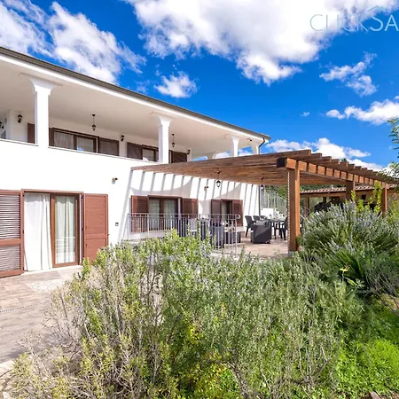 Flamingo Luxury With Exclusive Pool, Gym And Villa Alghero